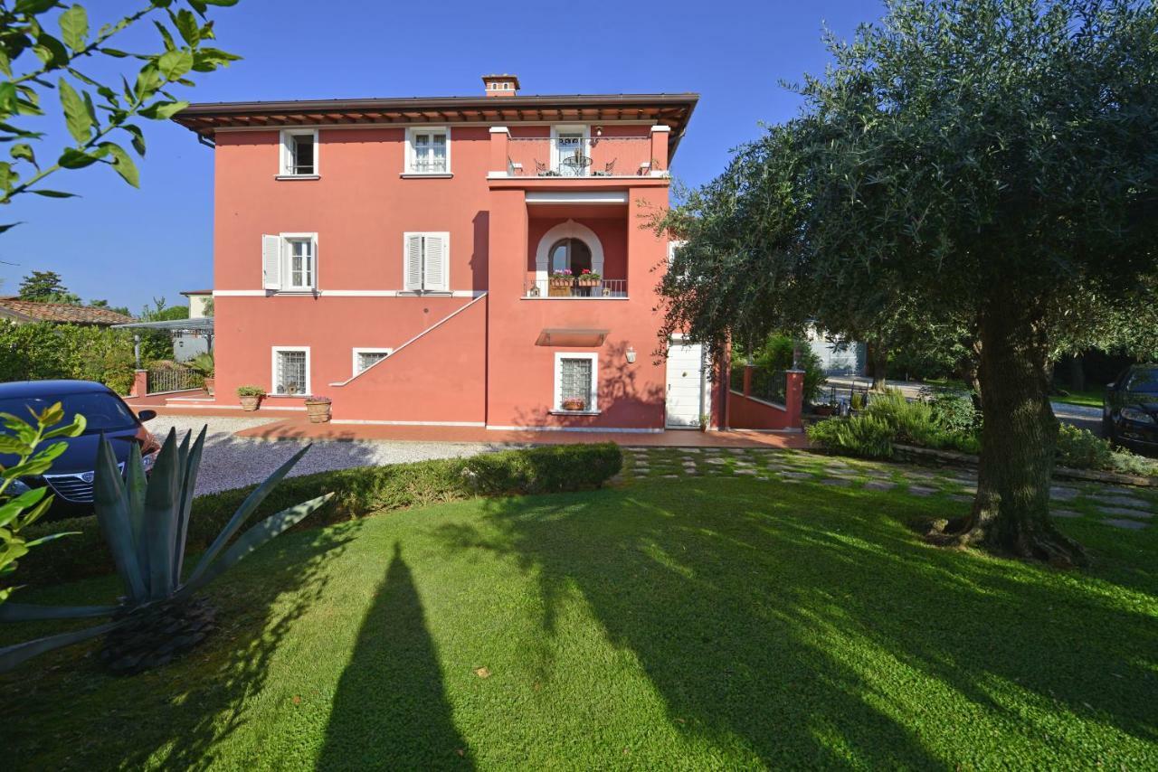 In Versilia Seravezza Szoba fotó